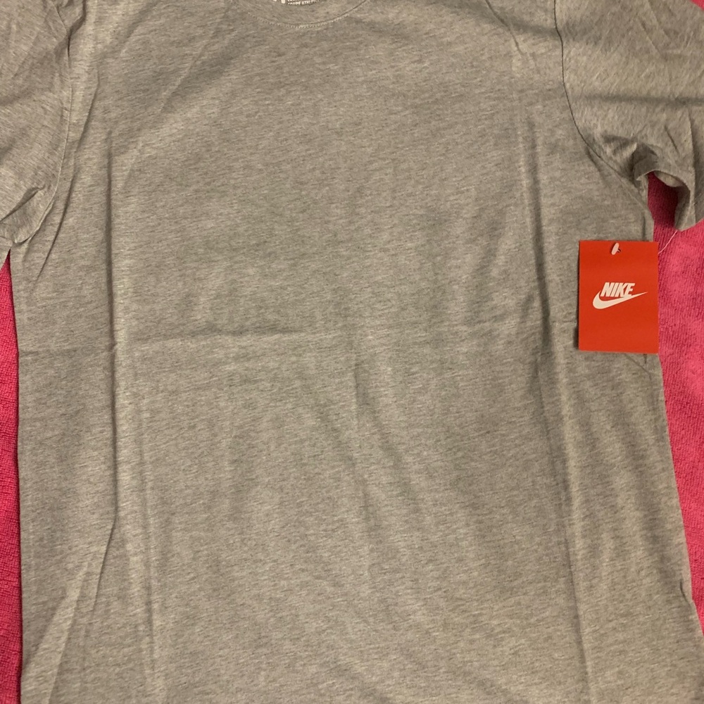 Nike Heather Gray Tee
